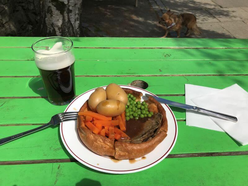 Roast beef, Yorkshire pudding, and vegitables with gravy sause