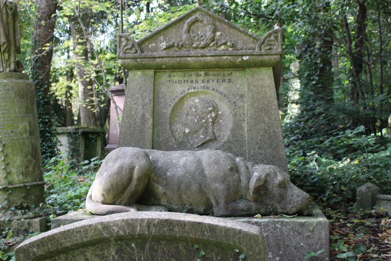 tomb of Thomas Sayers