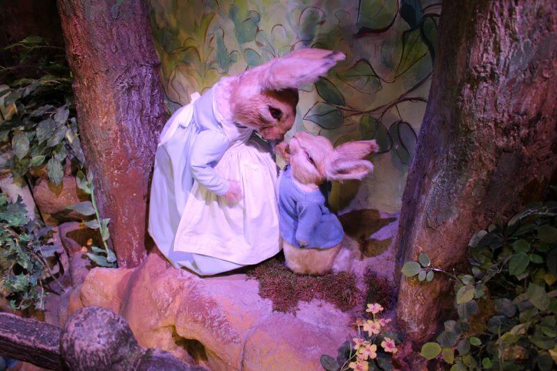 Peter Rabbit and his mother at the World of Beatrix Potter Attraction