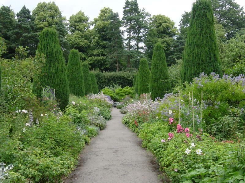 The Pillar Garden at Hidcote Manor Garden