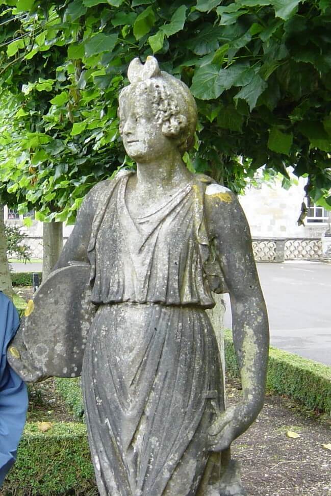 A statue at Wilton House