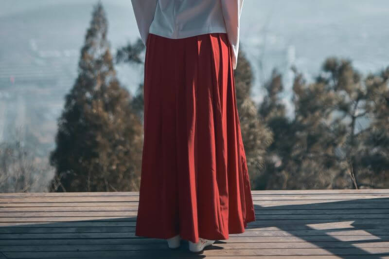 red skirt